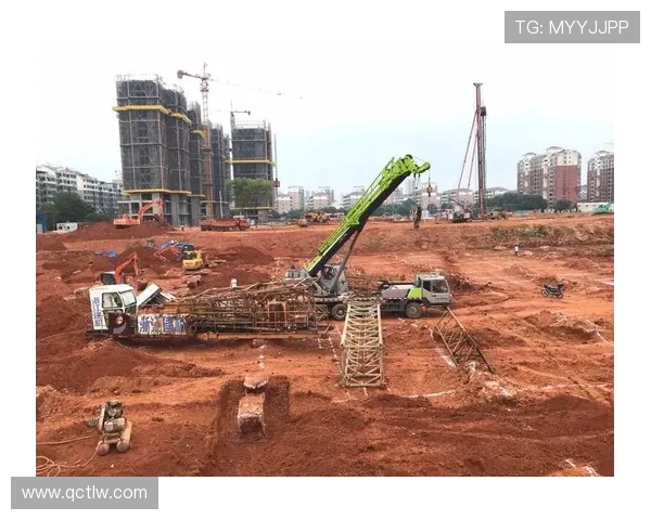 挖掘机地下室限高作业