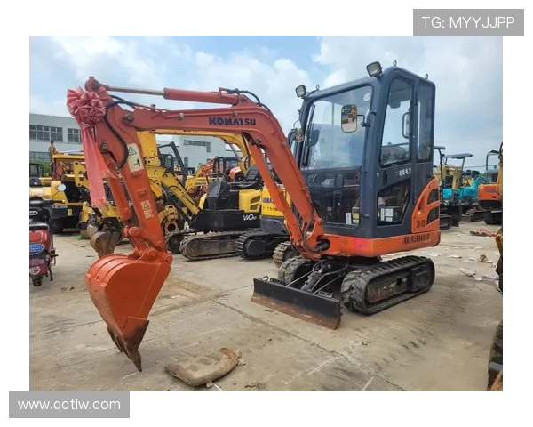 挖掘机地下矿井低矮型挖机应用